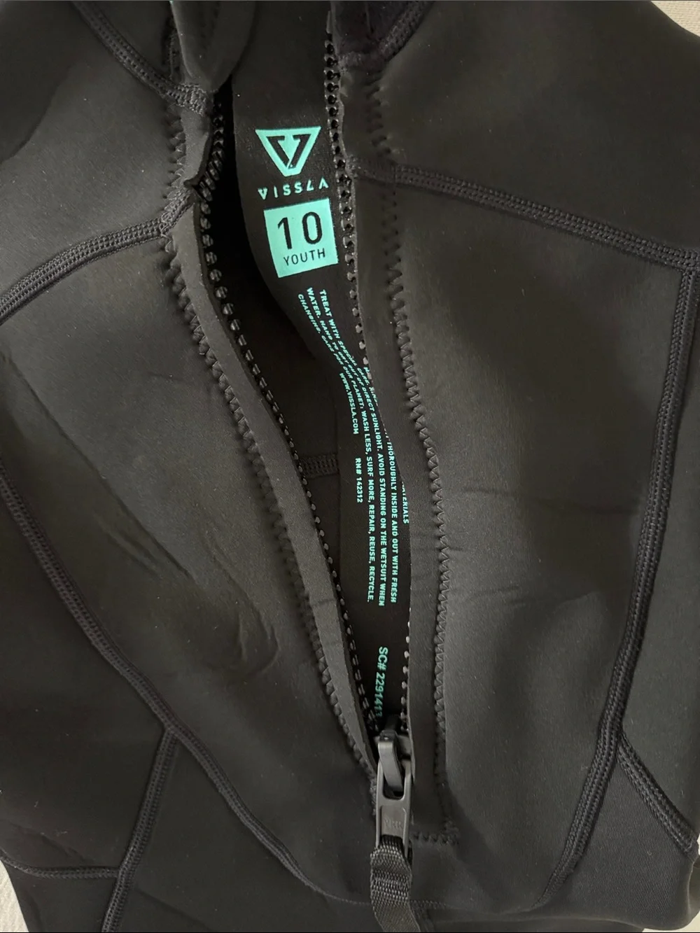VISSLA Kids Black Short-Sleeve spring suit  with Teal Accents